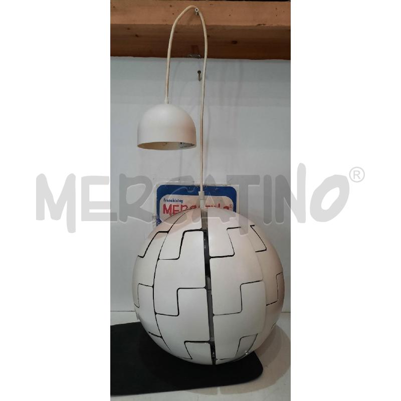 LAMPADARIO A PALLA BIANCO | Mercatino dell'Usato Catania stazione centrale 1