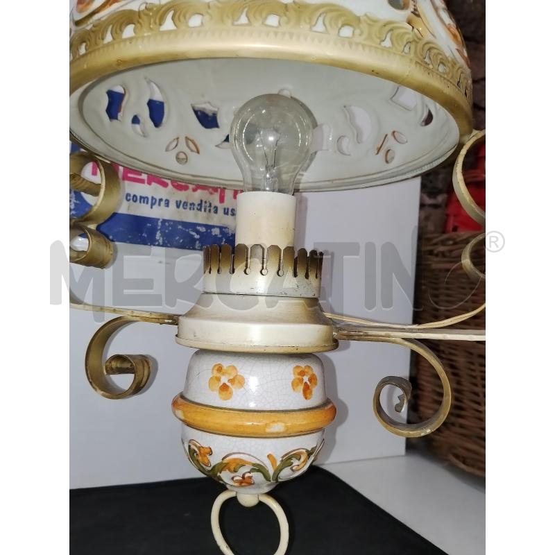 LAMPADARIO CERAMICA DECORATO CON FIORI | Mercatino dell'Usato Catania stazione centrale 4