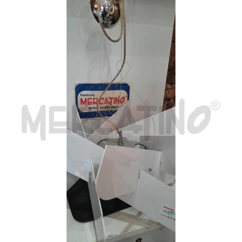 LAMPADARIO INCROCIATO BIANCO | Mercatino dell'Usato Catania stazione centrale 2