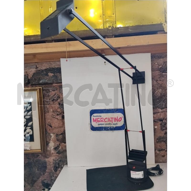 LAMPADA ARTEMIDE | Mercatino dell'Usato Catania stazione centrale 1