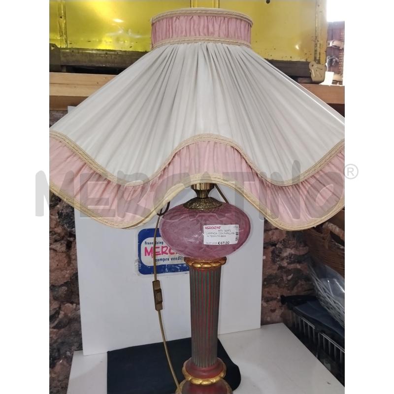 LAMPADA  CON PARALUME IN TESSUTO BEIGE E ROSA ANTICO | Mercatino dell'Usato Catania stazione centrale 2