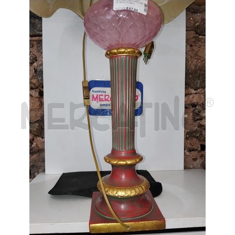 LAMPADA  CON PARALUME IN TESSUTO BEIGE E ROSA ANTICO | Mercatino dell'Usato Catania stazione centrale 3