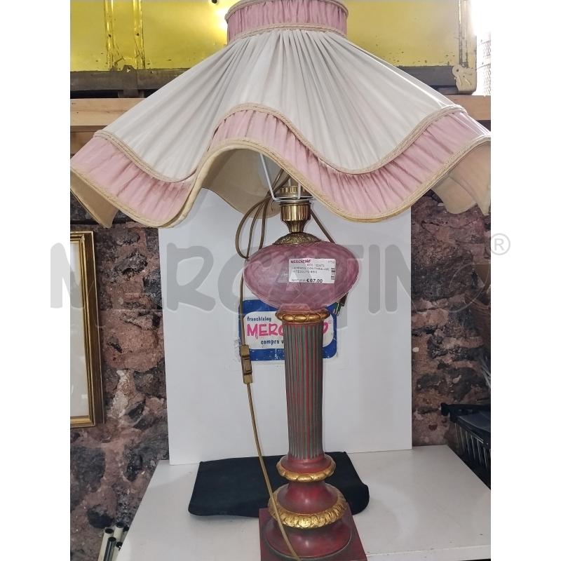 LAMPADA  CON PARALUME IN TESSUTO BEIGE E ROSA ANTICO | Mercatino dell'Usato Catania stazione centrale 5