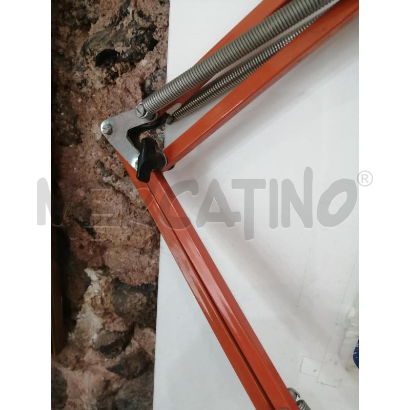 LAMPADA  DA TAVOLO ARANCIO | Mercatino dell'Usato Catania stazione centrale 2