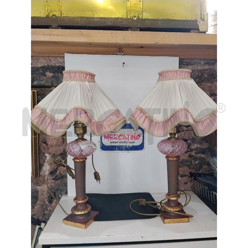 LAMPADE  COPPIA  CON PARALUME BEIGE E ROSA ANTICO IN TESSUTO  | Mercatino dell'Usato Catania stazione centrale 1
