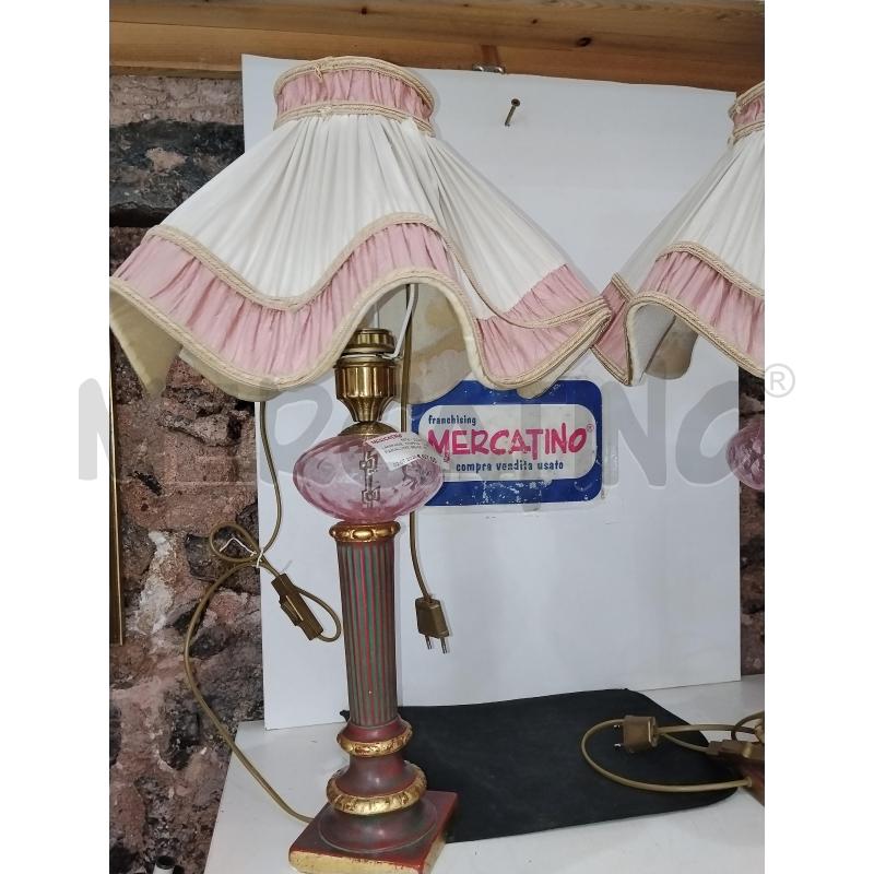 LAMPADE  COPPIA  CON PARALUME BEIGE E ROSA ANTICO IN TESSUTO  | Mercatino dell'Usato Catania stazione centrale 2