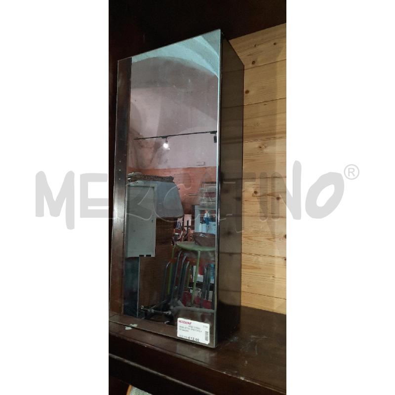 MOBILETTO  SPECCHIO PER BAGNO | Mercatino dell'Usato Catania stazione centrale 3