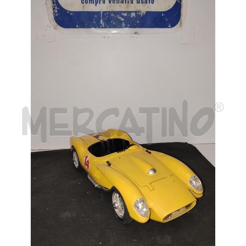 MODELLINO AUTO FERRARI TESTA ROSSA 1.18 | Mercatino dell'Usato Catania stazione centrale 1