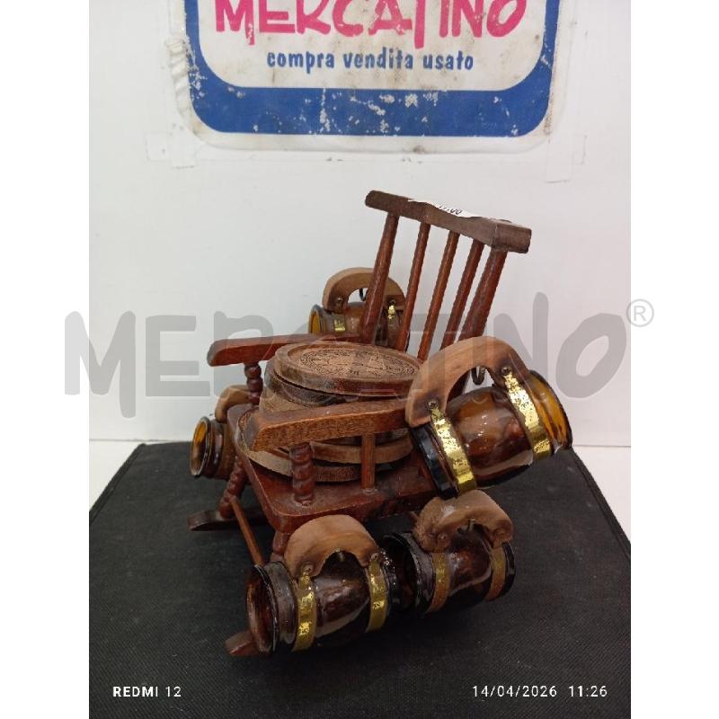 OGGETTO SEDIA CON BICCHIERINI  E PORTA BICCHIERI  | Mercatino dell'Usato Catania stazione centrale 2