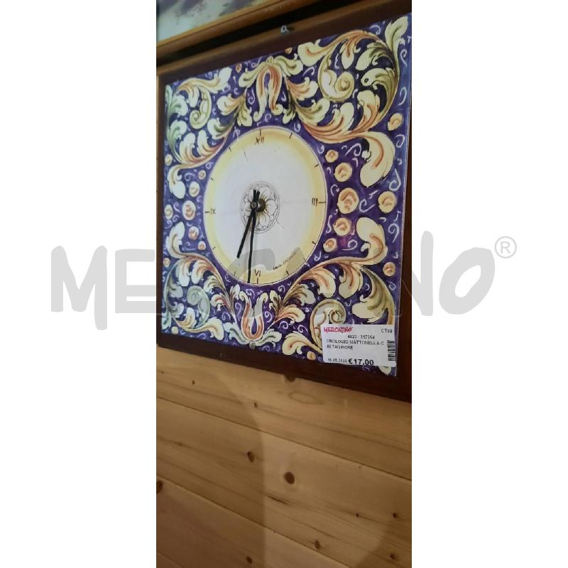 OROLOGIO MATTONELLA CALTAGIRONE | Mercatino dell'Usato Catania stazione centrale 2