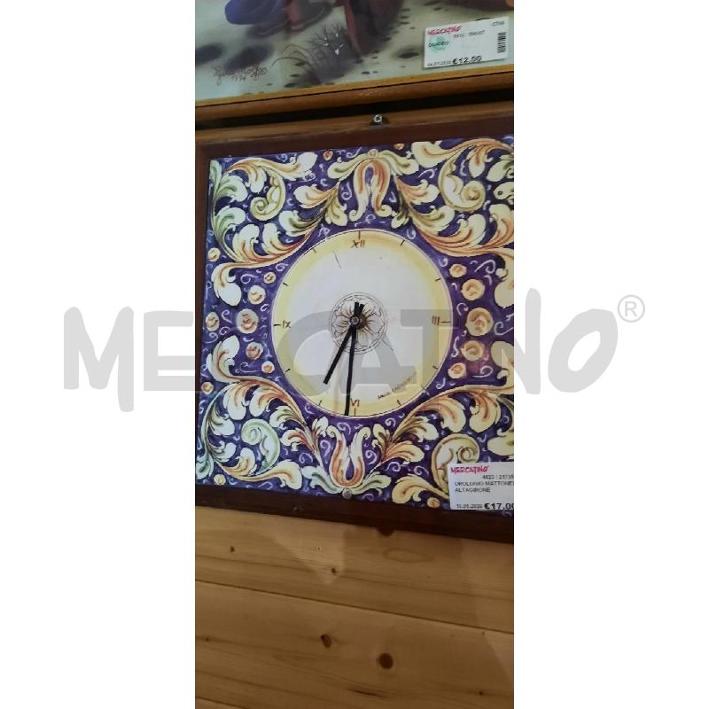 OROLOGIO MATTONELLA CALTAGIRONE | Mercatino dell'Usato Catania stazione centrale 3