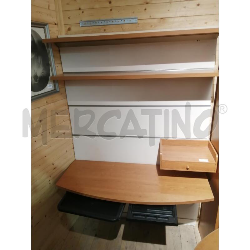 PARETE ATTREZZATA  | Mercatino dell'Usato Catania stazione centrale 1