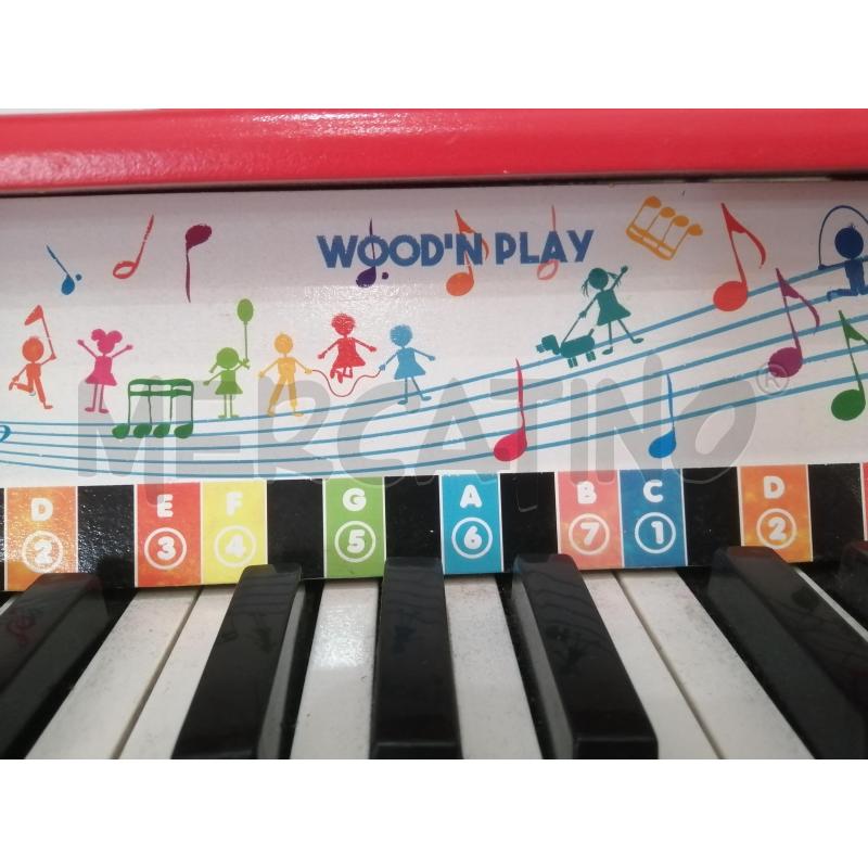 PIANOFORTE PICCOLO LEGNO | Mercatino dell'Usato Catania stazione centrale 3
