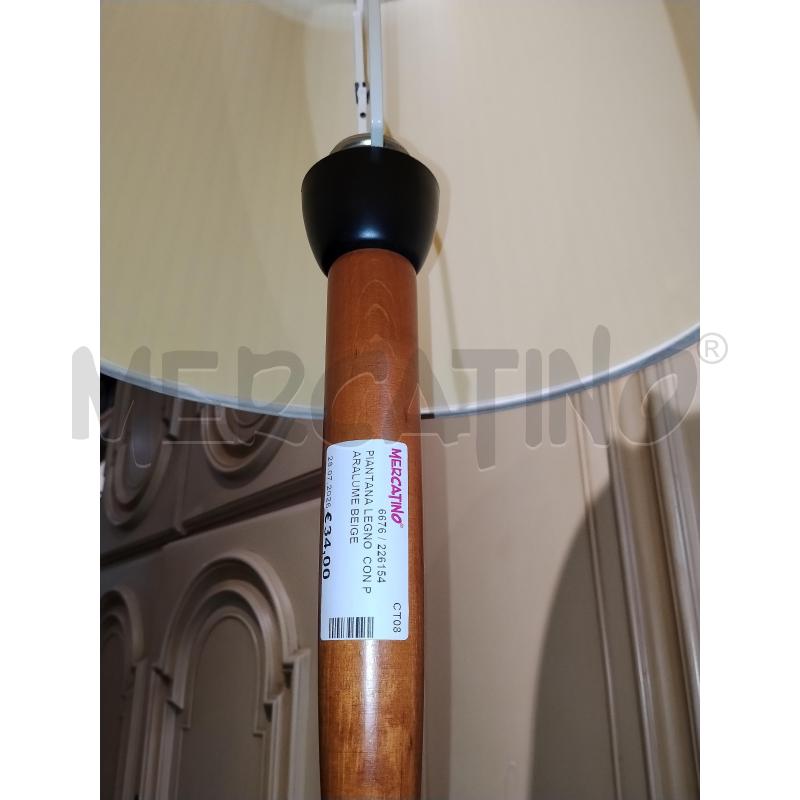 PIANTANA LEGNO  CON PARALUME BEIGE  | Mercatino dell'Usato Catania stazione centrale 3