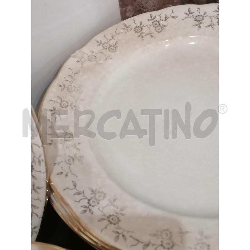 PIATTI PZ.  | Mercatino dell'Usato Catania stazione centrale 4