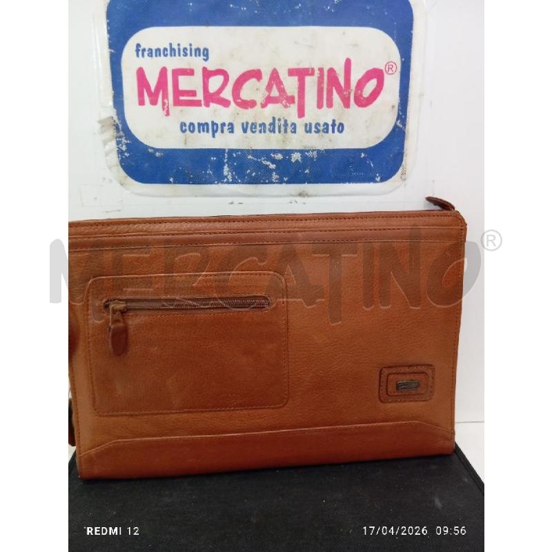 POCHETTE PELLE | Mercatino dell'Usato Catania stazione centrale 1