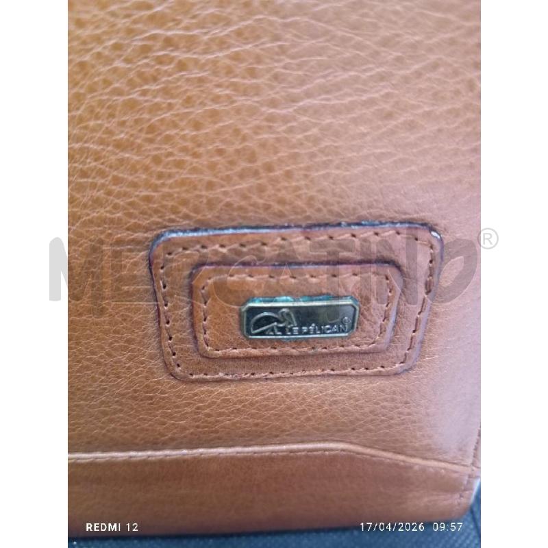 POCHETTE PELLE | Mercatino dell'Usato Catania stazione centrale 2
