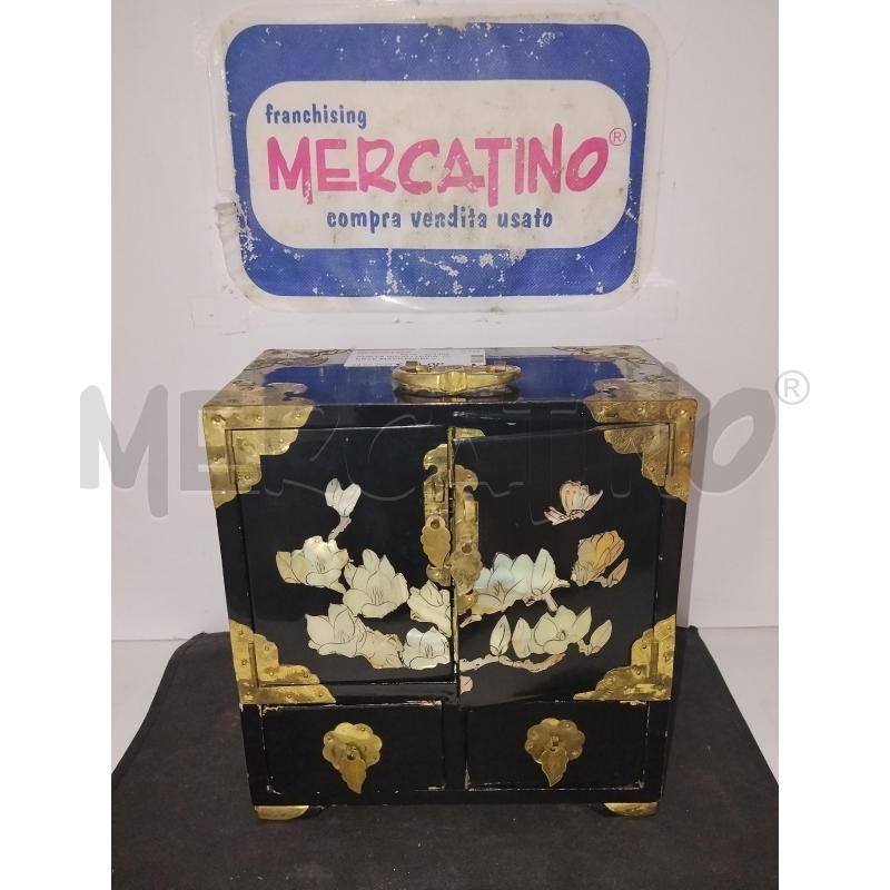 PORTA BIGIOTTERIA  CINESE MADREPERLA  | Mercatino dell'Usato Catania stazione centrale 1