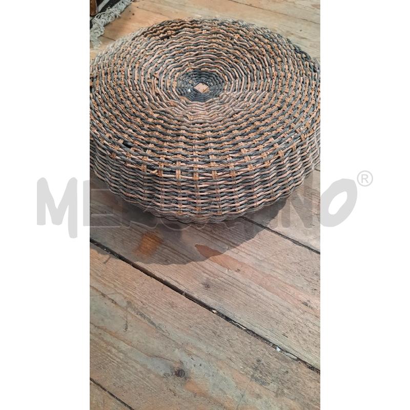 POUF  DA ESTERNO | Mercatino dell'Usato Catania stazione centrale 3