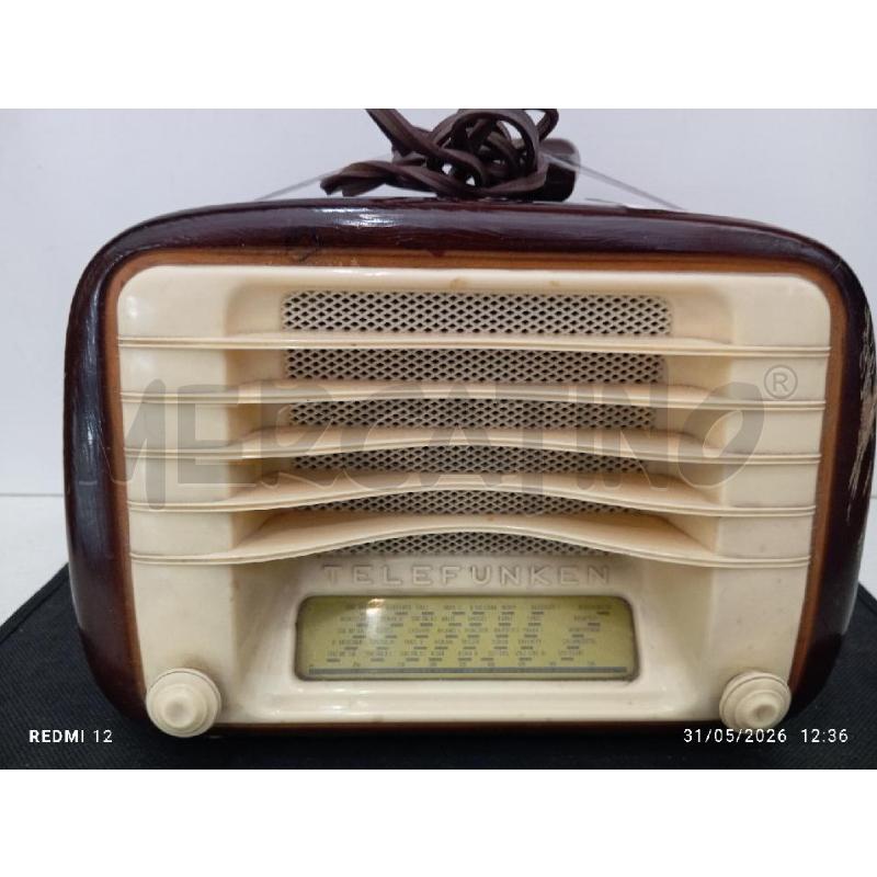RADIO VINTAGE TELEFUNKEN | Mercatino dell'Usato Catania stazione centrale 2