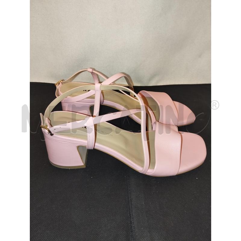 SCARPE DONNA FRAU ROSA  | Mercatino dell'Usato Catania stazione centrale 2