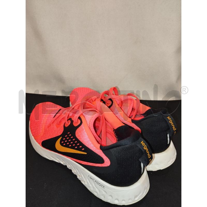 SCARPE DONNA NIKE FUCSIA  | Mercatino dell'Usato Catania stazione centrale 3