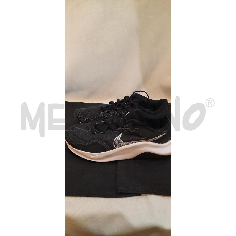 SCARPE DONNA NIKE NERE  | Mercatino dell'Usato Catania stazione centrale 2