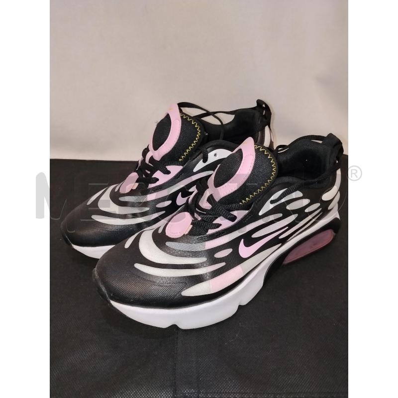 SCARPE DONNA NIKE NERO ROSA E BIANCO | Mercatino dell'Usato Catania stazione centrale 4