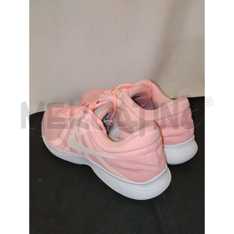 SCARPE DONNA NIKE ROSA | Mercatino dell'Usato Catania stazione centrale 3