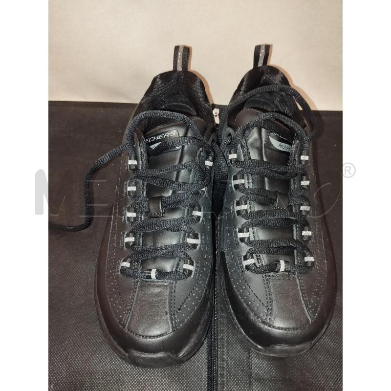 SCARPE DONNA SKECHERS NERE | Mercatino dell'Usato Catania stazione centrale 1
