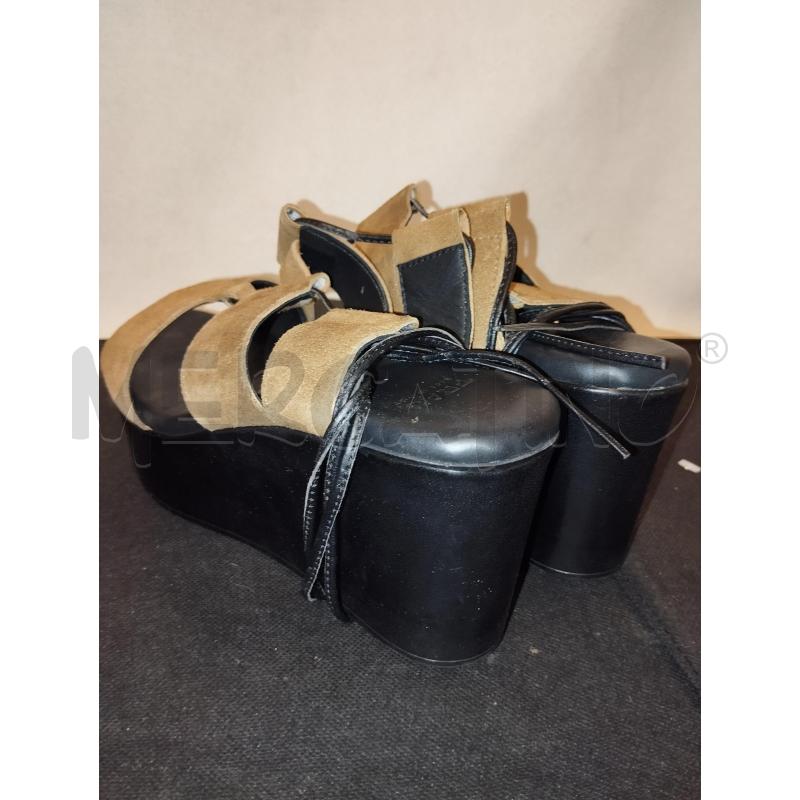 SCARPE DONNA  FRAU  CAMASCIO | Mercatino dell'Usato Catania stazione centrale 3