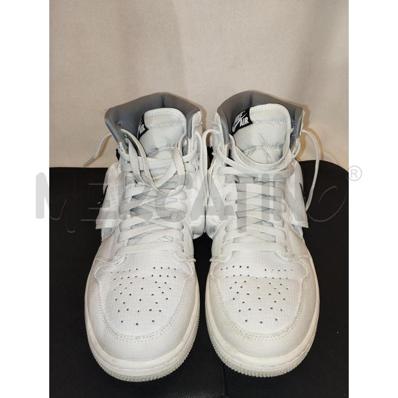 SCARPE UOMO NIKE JORDAN BIANCHE  | Mercatino dell'Usato Catania stazione centrale 1