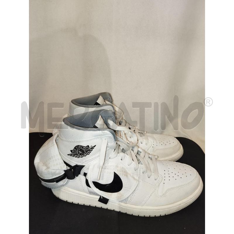 SCARPE UOMO NIKE JORDAN BIANCHE  | Mercatino dell'Usato Catania stazione centrale 2