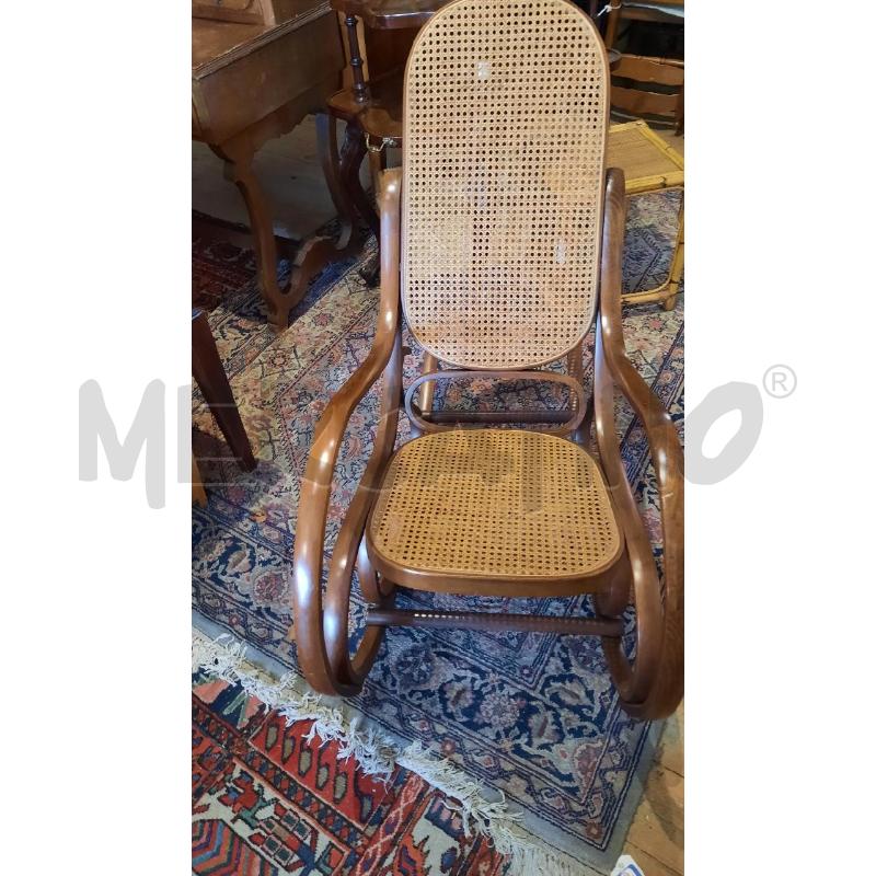 SEDIA DONDOLO THONET | Mercatino dell'Usato Catania stazione centrale 1