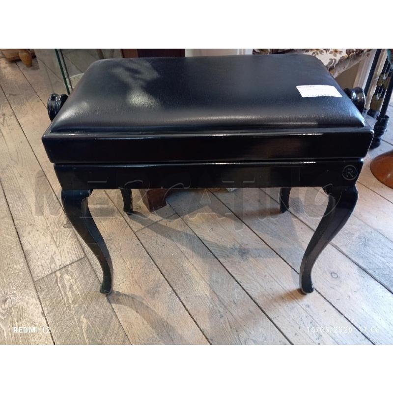 SGABELLO PIANOFORTE | Mercatino dell'Usato Catania stazione centrale 3