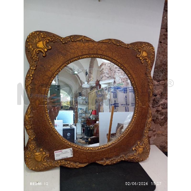 SPECCHIO QUADRATO A CORNICE | Mercatino dell'Usato Catania stazione centrale 2