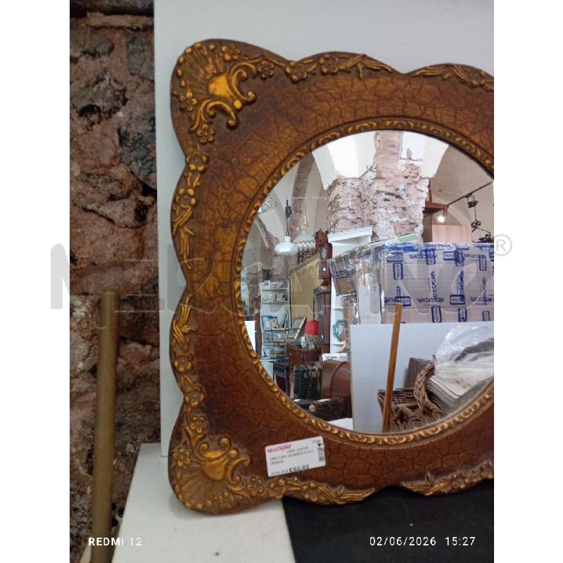 SPECCHIO QUADRATO A CORNICE | Mercatino dell'Usato Catania stazione centrale 3