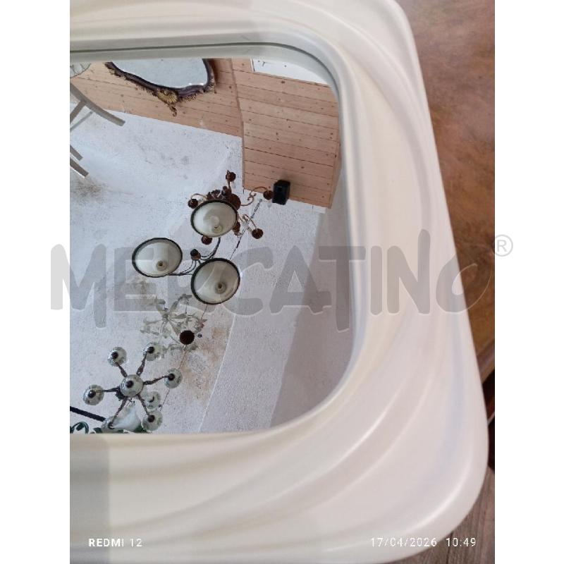 SPECCHIO  BIANCO ANNI 70 MIS.CM64X64 | Mercatino dell'Usato Catania stazione centrale 2