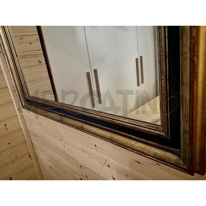 SPECCHIO  CON CORNICE | Mercatino dell'Usato Catania stazione centrale 3