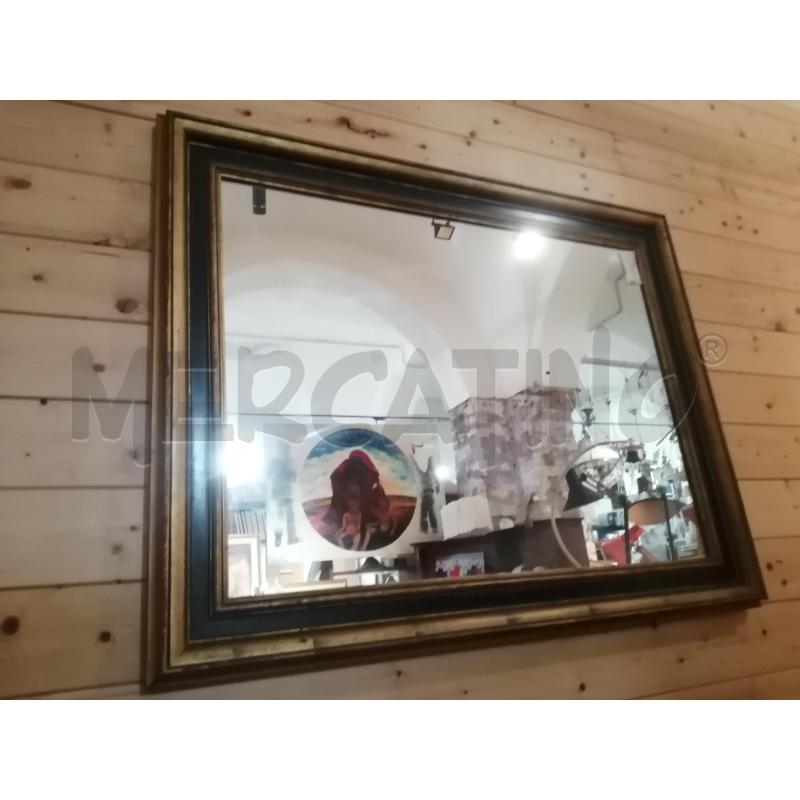 SPECCHIO  CON CORNICE | Mercatino dell'Usato Catania stazione centrale 4