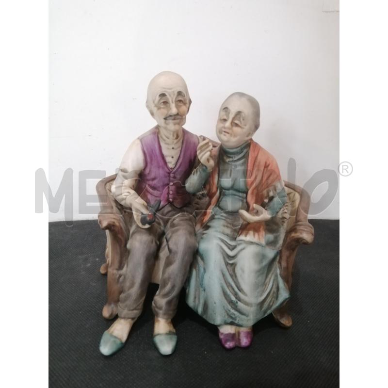 STATUETTA CAPODIMONTE | Mercatino dell'Usato Catania stazione centrale 1