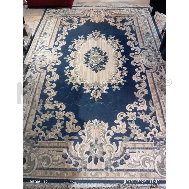 TAPPETO GRANDE BLU CON FIORI  | Mercatino dell'Usato Catania stazione centrale 1