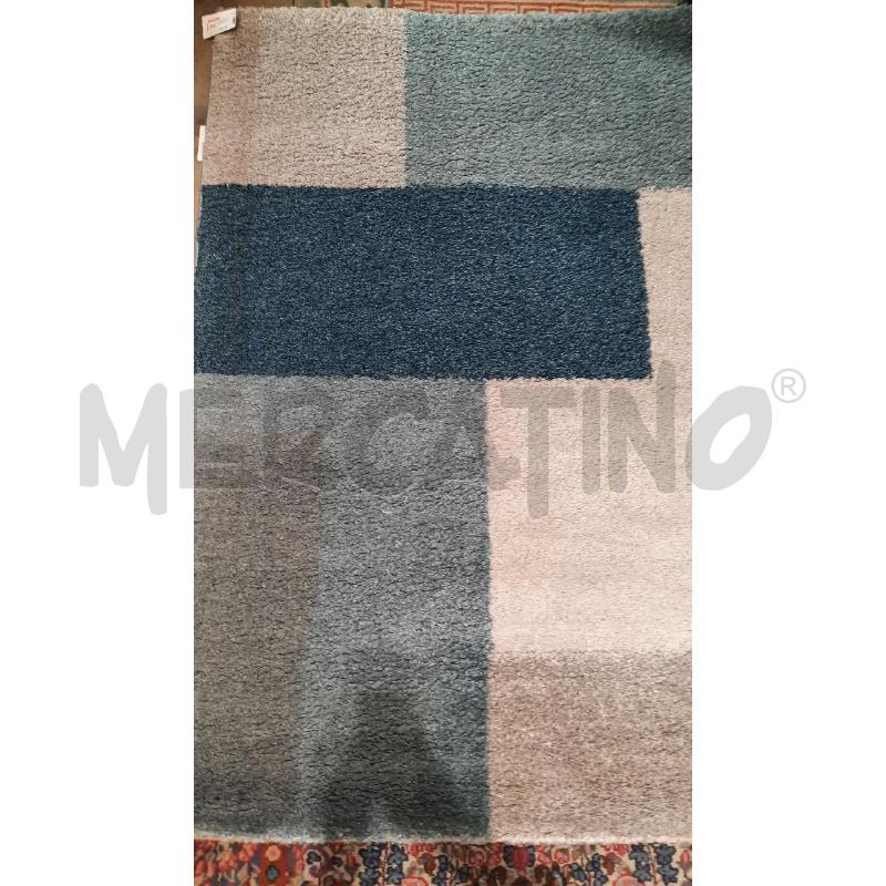 TAPPETO GRIGIO BLU A QUADRI | Mercatino dell'Usato Catania stazione centrale 2