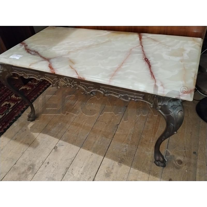 TAVOLINO CON BASE IN MARMO | Mercatino dell'Usato Catania stazione centrale 4