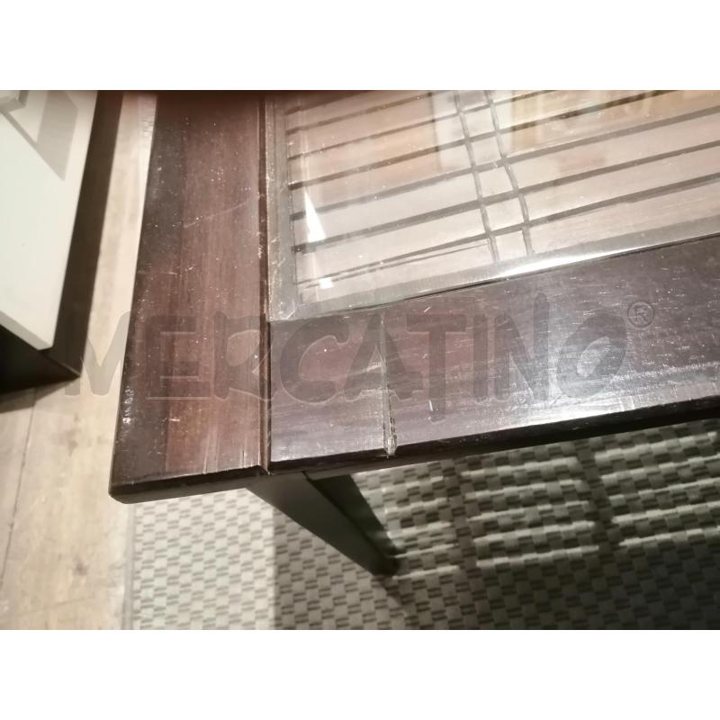 TAVOLINO CON BASE VETRO  | Mercatino dell'Usato Catania stazione centrale 4