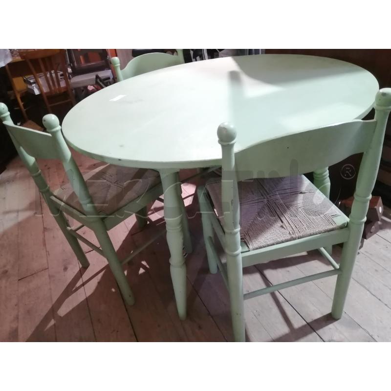 TAVOLO VERDE CON 3 SEDIE  | Mercatino dell'Usato Catania stazione centrale 1
