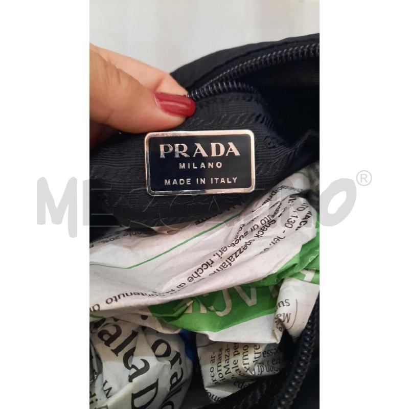 TRACOLLA UOMO NERA PRADA  | Mercatino dell'Usato Catania stazione centrale 4