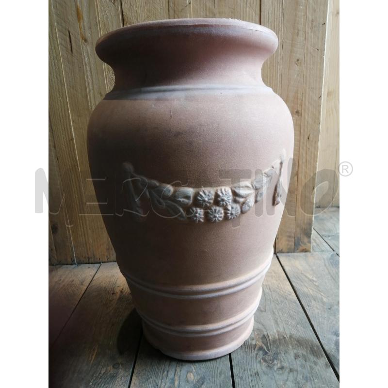 VASO IN PLASTICA GIARA | Mercatino dell'Usato Catania stazione centrale 1