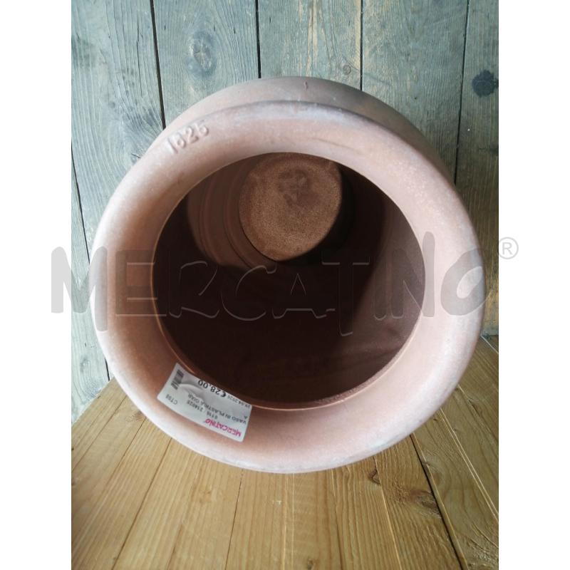 VASO IN PLASTICA GIARA | Mercatino dell'Usato Catania stazione centrale 3
