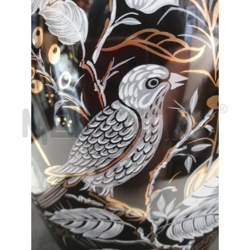 VASO NERO  CON FIORI STAMPATI  | Mercatino dell'Usato Catania stazione centrale 2